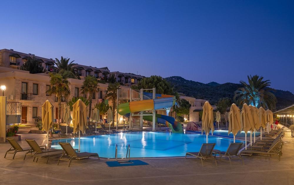 Assos Eden Gardens Hotel Ayvacik Exterior photo